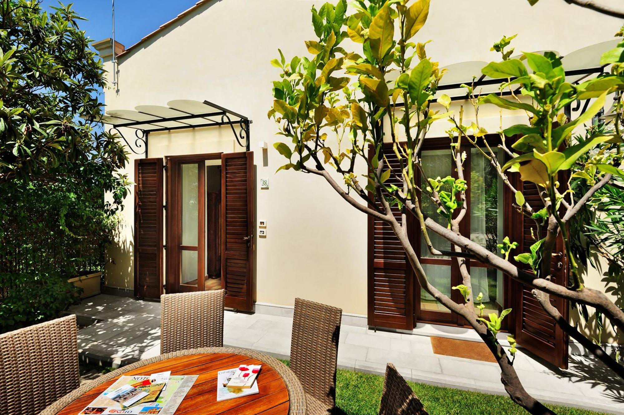 Kallikoros Country Resort&Spa Noto Exterior foto